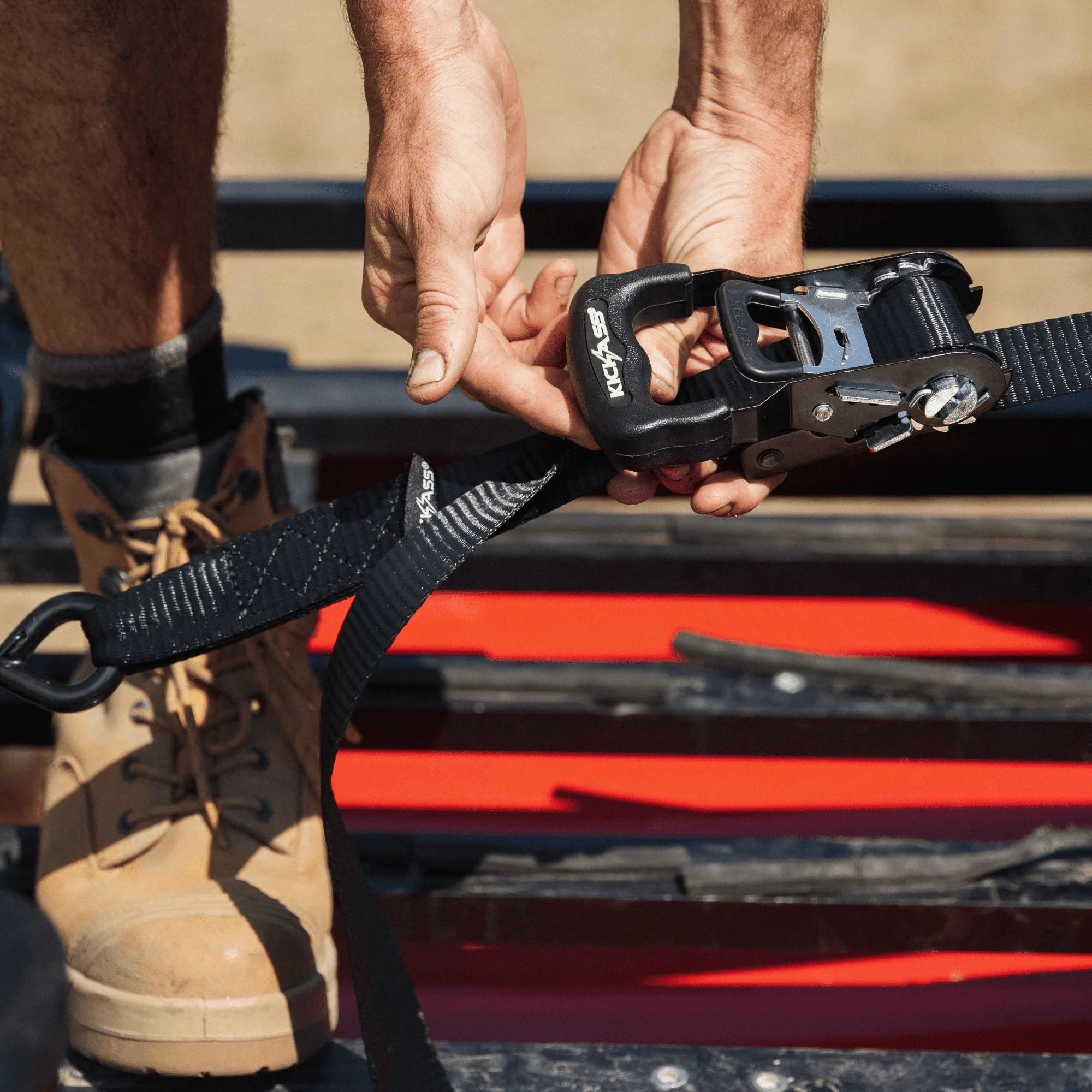 KickAss Heavy Duty Ratchet Strap Set - Pair with Tie Down Loop - 38mm x 2.5m - 750KG - Image 2